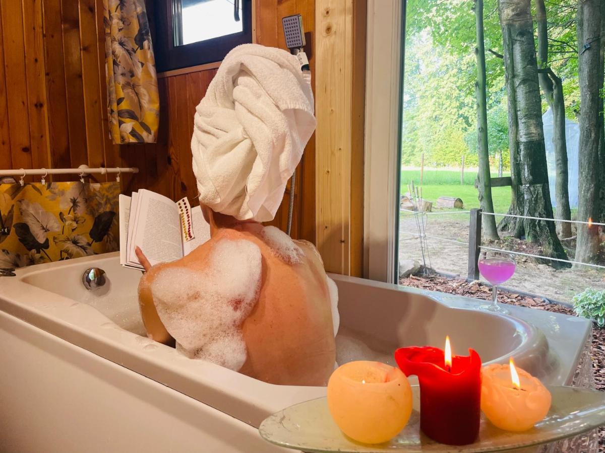 Romantyczna Chatka Pisarzowice  Ngoại thất bức ảnh