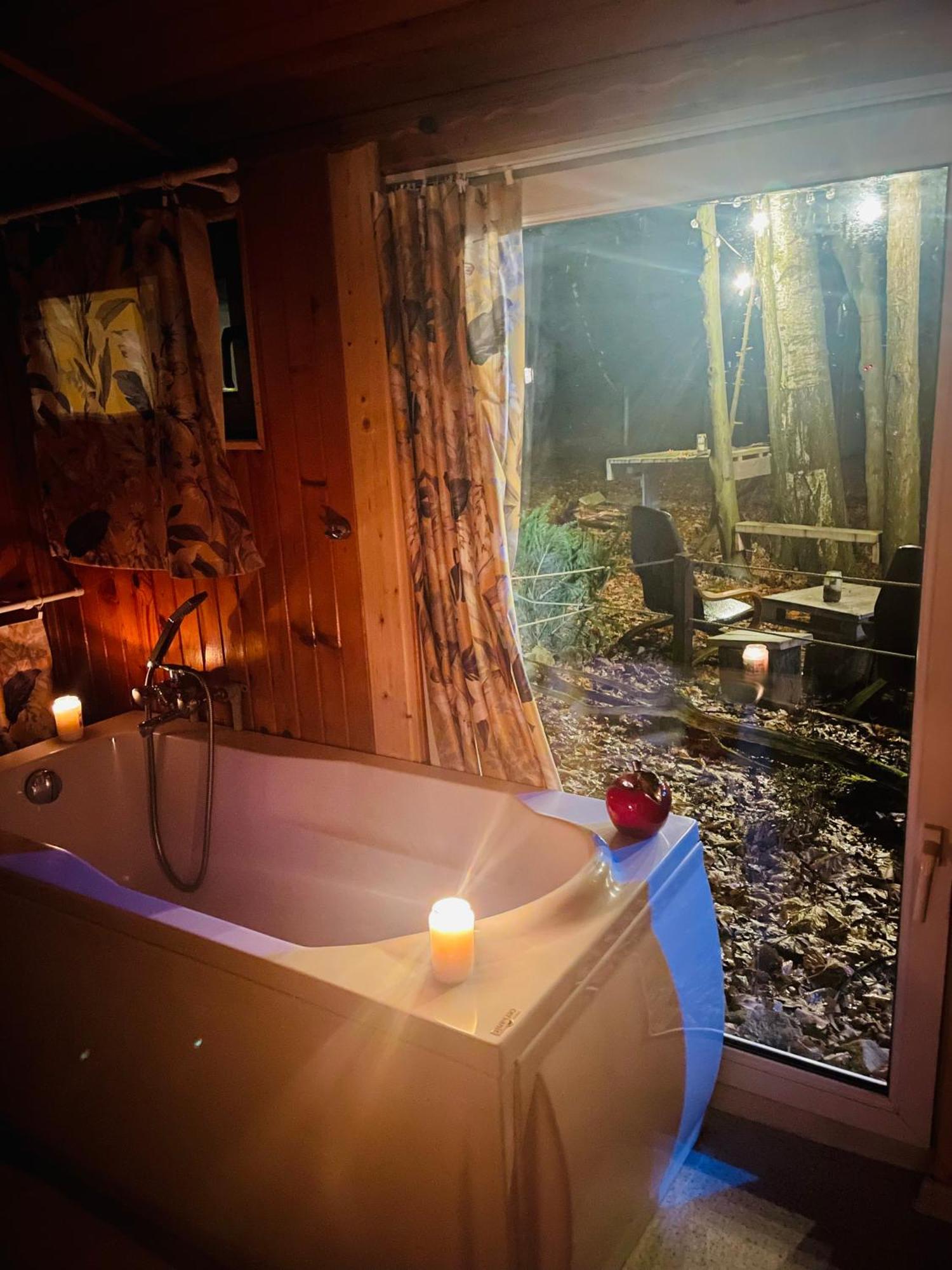 Romantyczna Chatka Pisarzowice  Ngoại thất bức ảnh