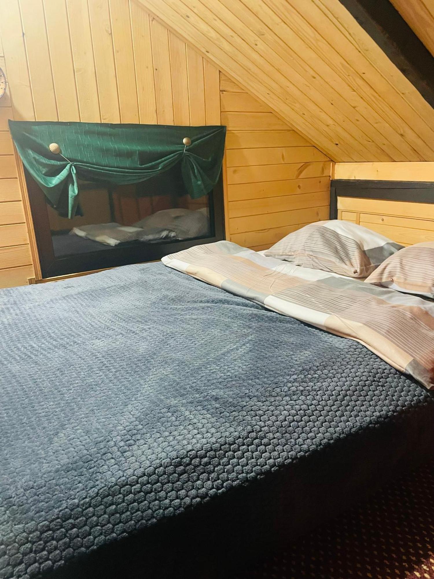 Romantyczna Chatka Pisarzowice  Ngoại thất bức ảnh