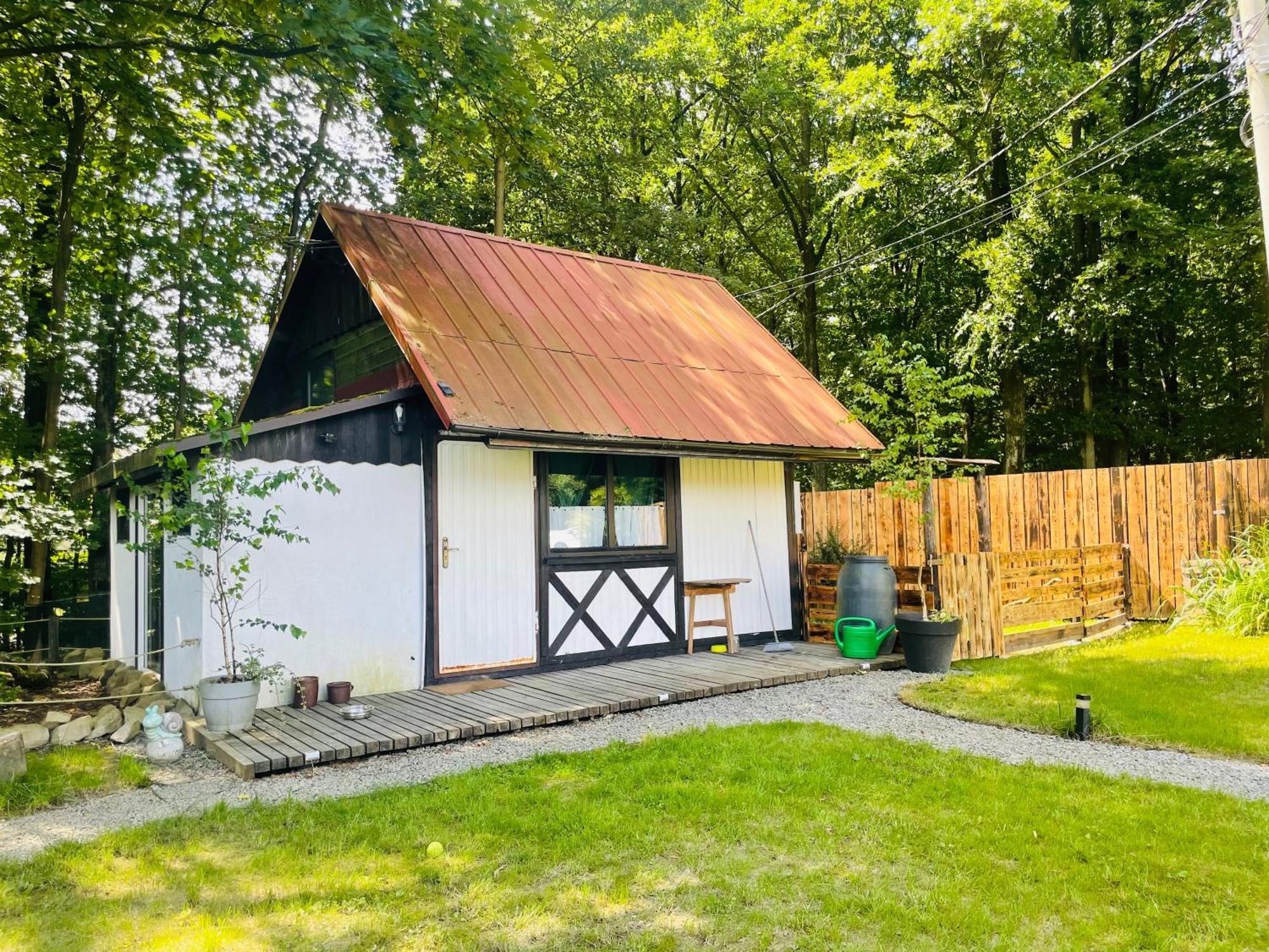 Romantyczna Chatka Pisarzowice  Ngoại thất bức ảnh